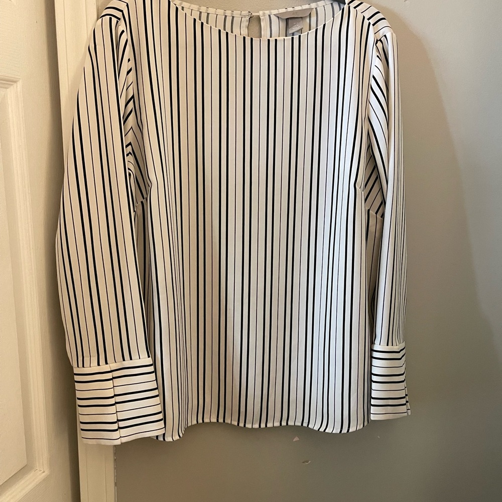 Women’a blouse